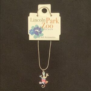 NWT Vintage Lincoln Park Zoo Gecko necklace 16” + 3” extender